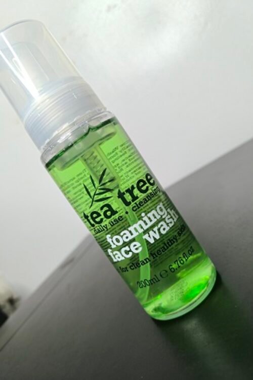 Teal Tree Foaming Face Wash – Deep Cleansing & Oil-Control Formula for Clear, Refreshed Skin